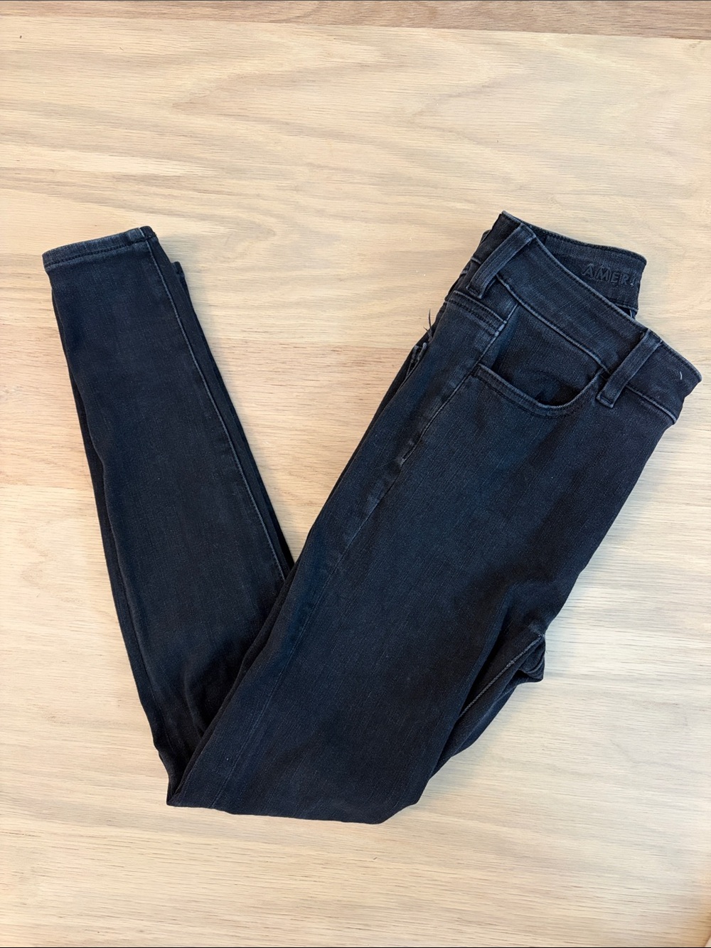American Eagle Outfitters Black Skinny Jeans, 00 Short, GUC, lots of stretch!